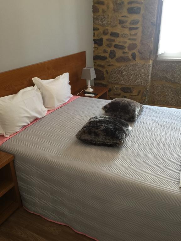 Casas Do Terreiro Guest House เซยา ภายนอก รูปภาพ