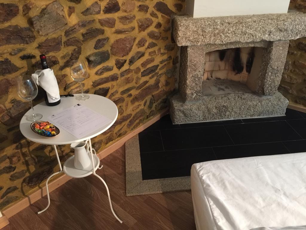 Casas Do Terreiro Guest House เซยา ภายนอก รูปภาพ
