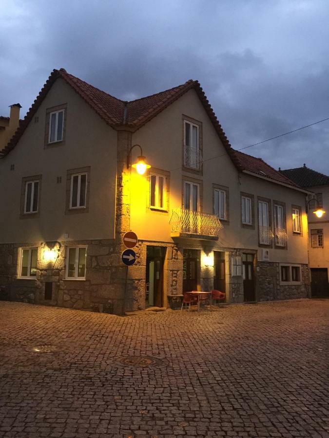 Casas Do Terreiro Guest House เซยา ภายนอก รูปภาพ